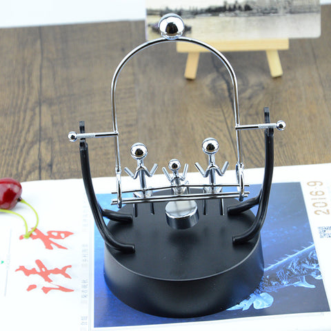Couple Newton Cradle Ornaments